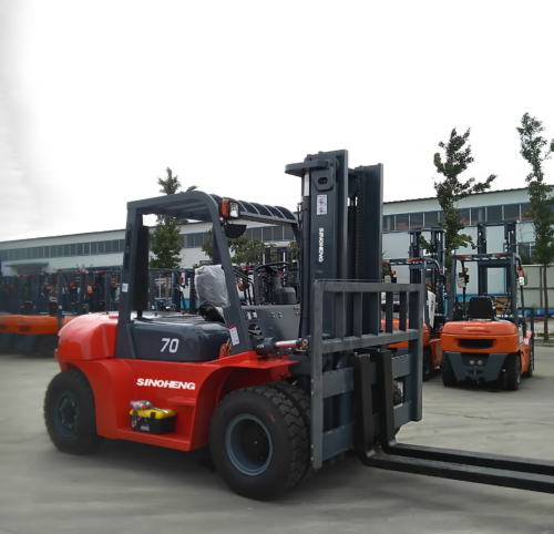 فوركليفت ديزل 7.0 طن