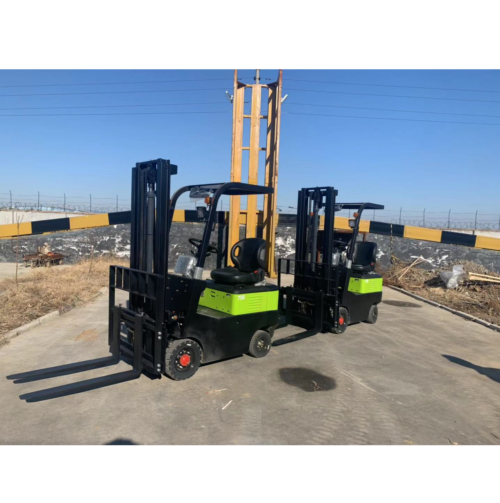 Electric Forklift 750